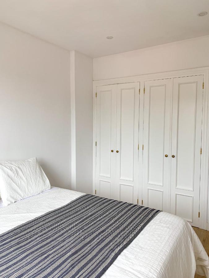 Acogedor Apartamento Con Terraza Y Parking Publico En Comillas Εξωτερικό φωτογραφία